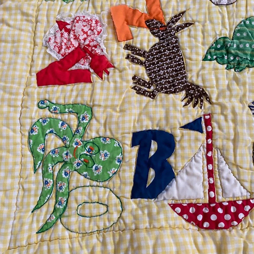 Unbranded machine embroidered